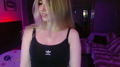 serafina @ myfreecams on 20240420