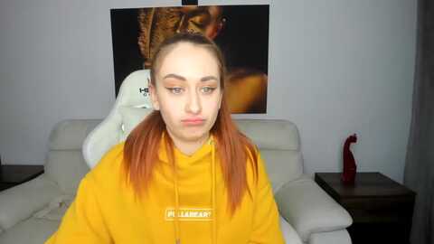 gingersiren @ myfreecams on 20240421