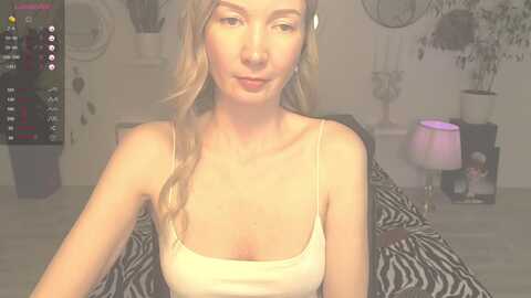 lasss4 @ myfreecams on 20240421