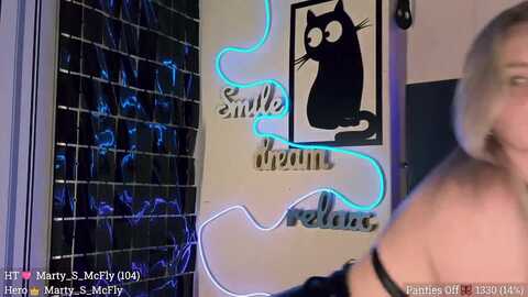lil_nika @ myfreecams on 20240421