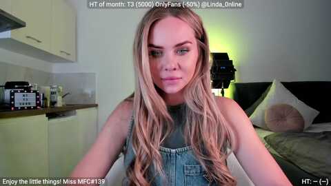 linda_0nline @ myfreecams on 20240421