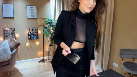 serendypity @ myfreecams on 20240421