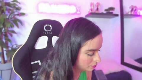 sexybabyjarel @ myfreecams on 20240421