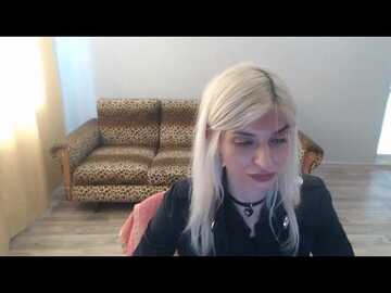 sexybeatriice @ myfreecams on 20240421