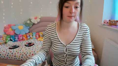 jessiebear_ @ myfreecams on 20240422