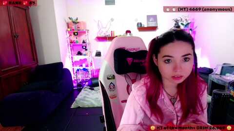 jesswhitmore @ myfreecams on 20240422