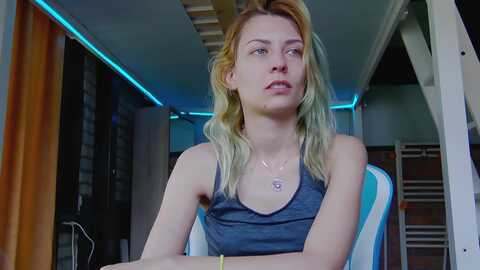 karoline121 @ myfreecams on 20240422