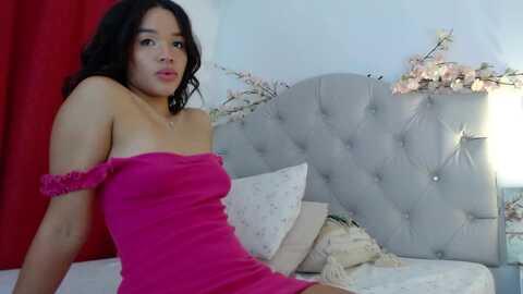 kiararose22 @ myfreecams on 20240422