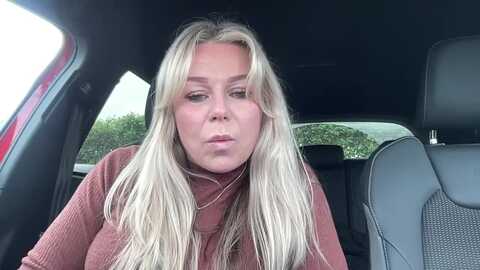 little_l @ myfreecams on 20240422