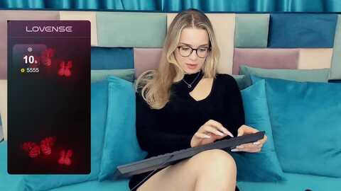 miramauer @ myfreecams on 20240422