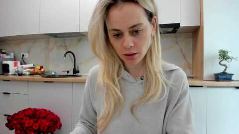 debbypaige @ myfreecams on 20240423
