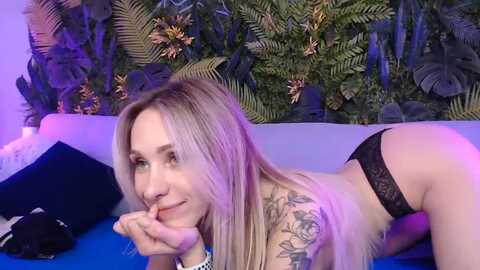 horny_blond @ myfreecams on 20240423