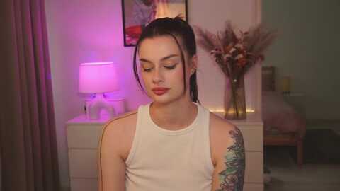 lucynutty @ myfreecams on 20240423
