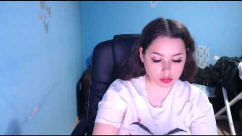 prettymelania @ myfreecams on 20240423