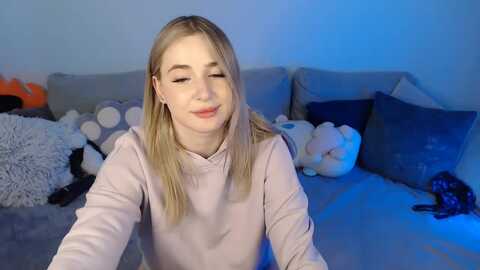 sabrinaviolet @ myfreecams on 20240423