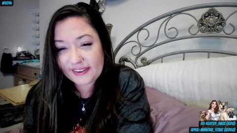 toxic_haze @ myfreecams on 20240423