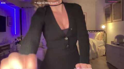 cutiepiekayla @ myfreecams on 20240424