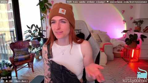 kittycorner @ myfreecams on 20240424