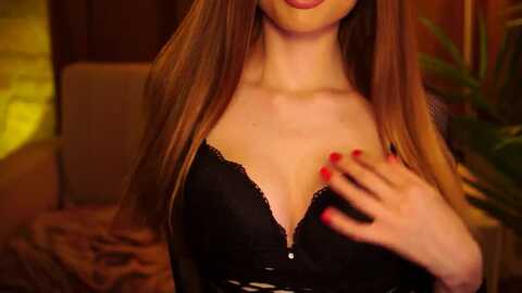 petitegonwild @ myfreecams on 20240424