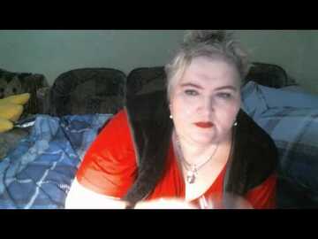 lana005 @ myfreecams on 20240425