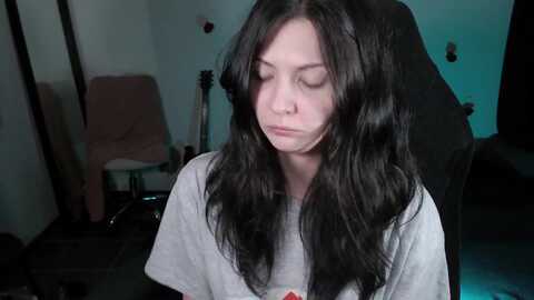 roomtoavoid @ myfreecams on 20240425
