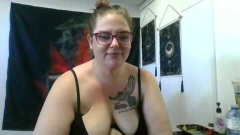 vickievixen