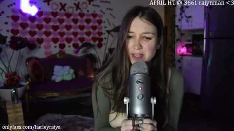 harley_raiyn @ myfreecams on 20240426