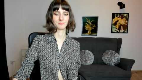 lunameowww @ myfreecams on 20240426