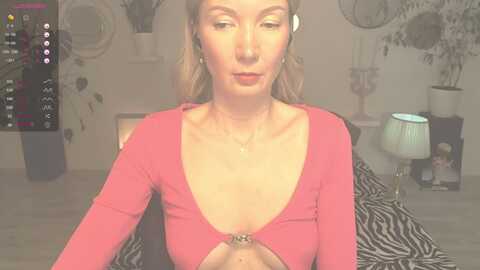 lasss4 @ myfreecams on 20240427