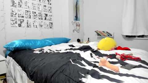 annatame @ myfreecams on 20240428