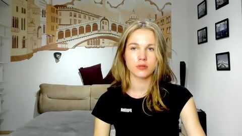kate_lewiss @ myfreecams on 20240428