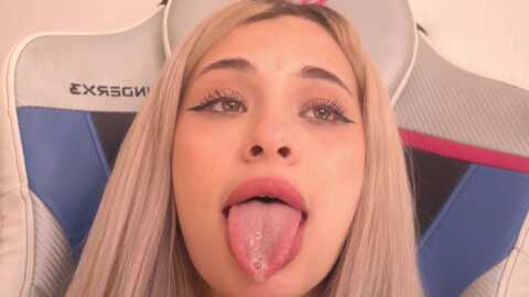 lina_jay @ myfreecams on 20240428