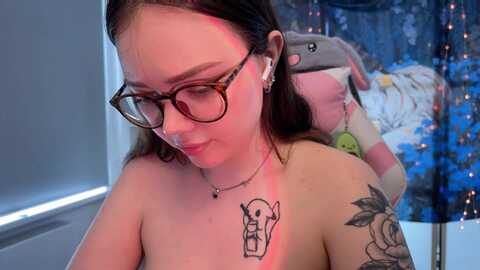 milly_saint @ myfreecams on 20240428