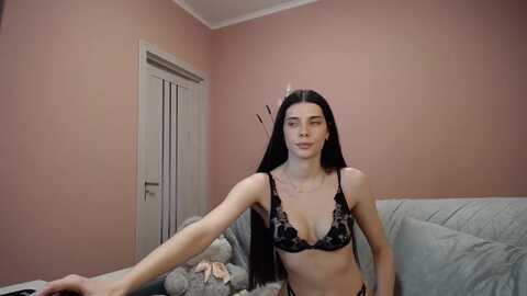 sararich @ myfreecams on 20240428