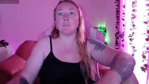 kissica @ myfreecams on 20240429