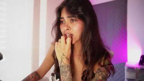 ramonarios @ myfreecams on 20240429