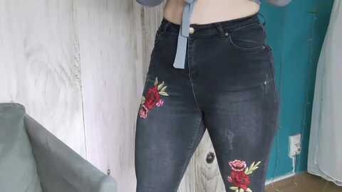sassykate @ myfreecams on 20240430