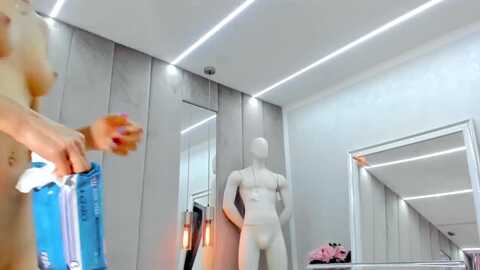 sonyahailey @ myfreecams on 20240430