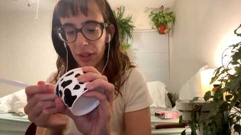 aspen_white @ myfreecams on 20240502