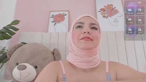dalilasaadi @ myfreecams on 20240502