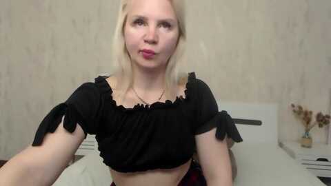 rosehope @ myfreecams on 20240503
