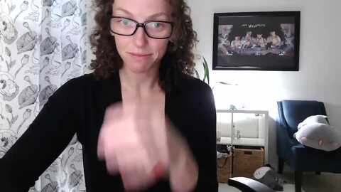 sarah_stark @ myfreecams on 20240503