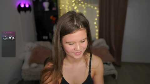alaina__fox @ myfreecams on 20240504