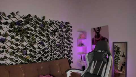 tatianabrownn @ myfreecams on 20240504
