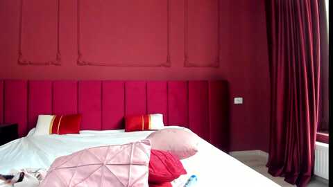 bo0ty_queen_ @ myfreecams on 20240505