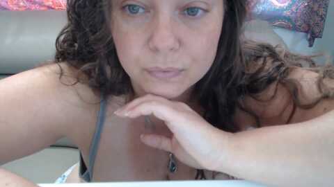 kylie_mcfly @ myfreecams on 20240506