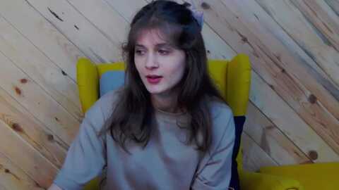 lesliekat @ myfreecams on 20240506