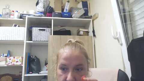 lorenarubia @ myfreecams on 20240507