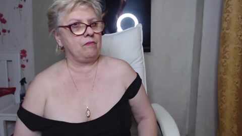 sexylynette4u @ myfreecams on 20240508