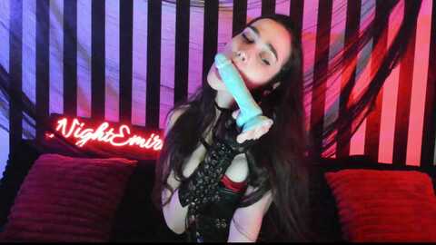 nightemira @ myfreecams on 20240509